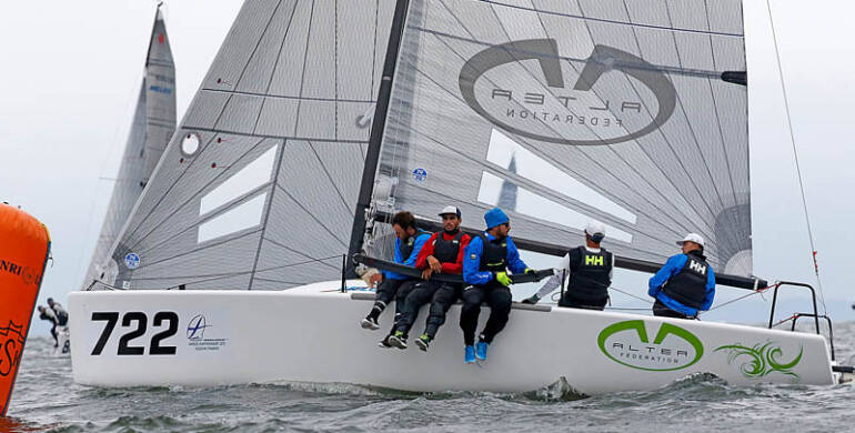 Mondiali Melges 24: Altea ad un passo dal podioLa squadra del CVCI in azione in un video